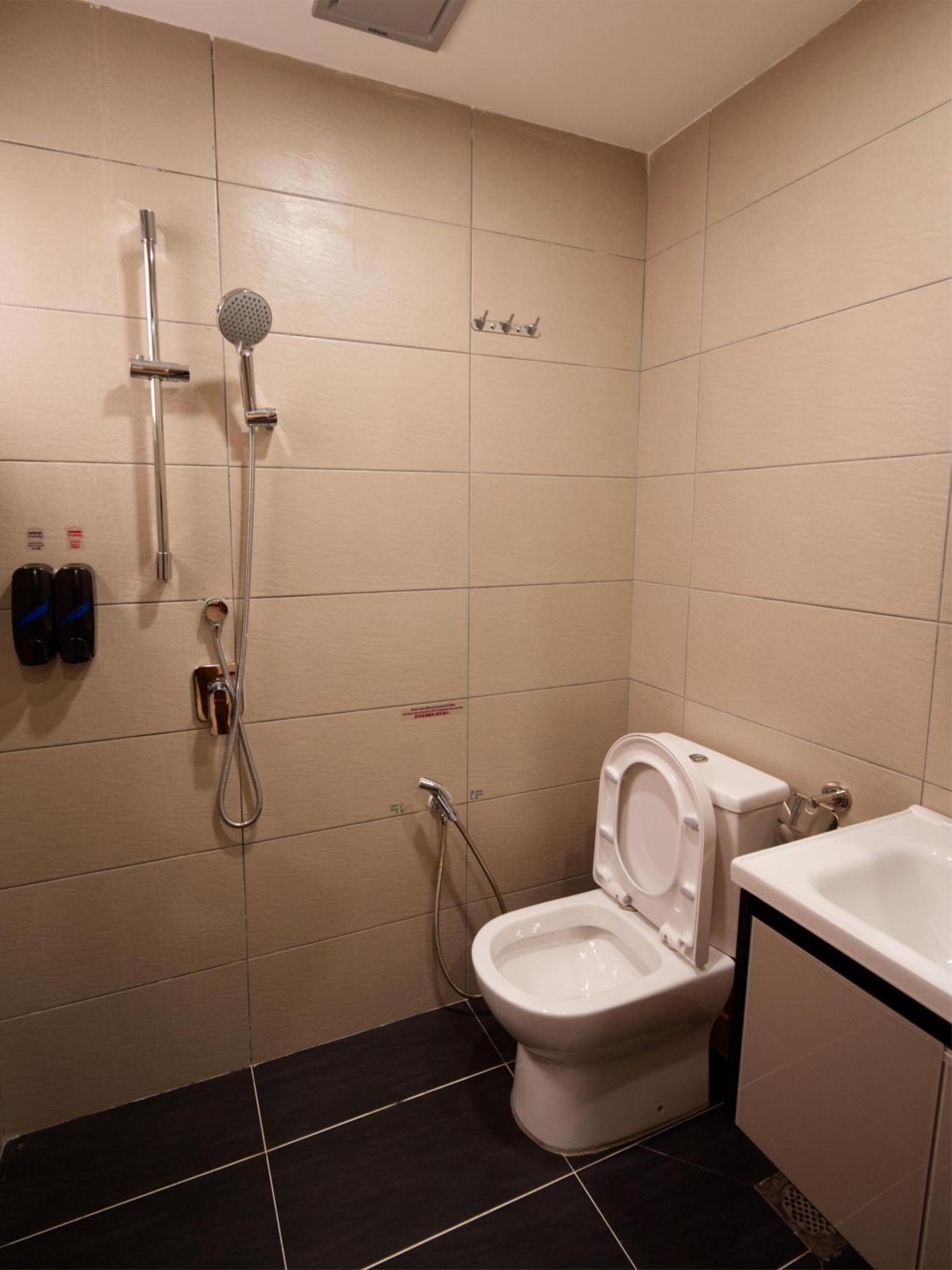 Weiss Hotels Kepong Baru Kampong Jawa Tengah Zewnętrze zdjęcie