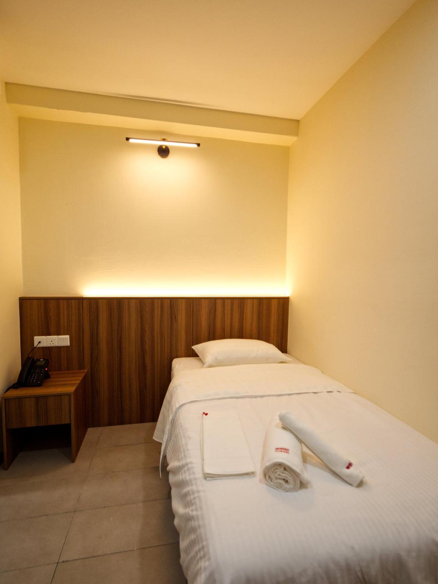 Weiss Hotels Kepong Baru Kampong Jawa Tengah Zewnętrze zdjęcie